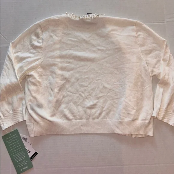 Perceptions Women's Pearl-Trim White Cardigan Shrug - Picture 2 of 5